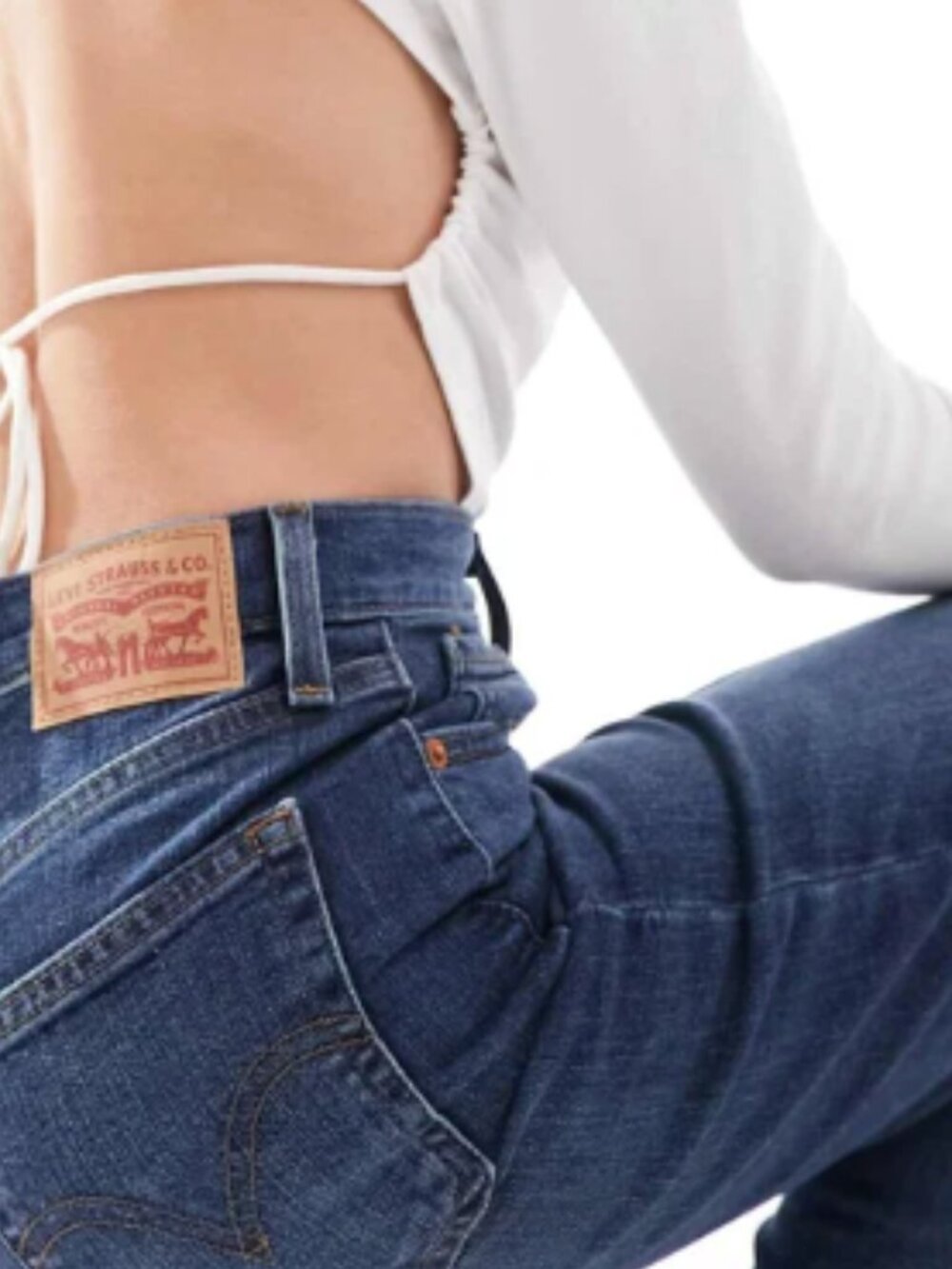 Levi's High Waisted Mom Jeans 31 - Picture 4 of 14
